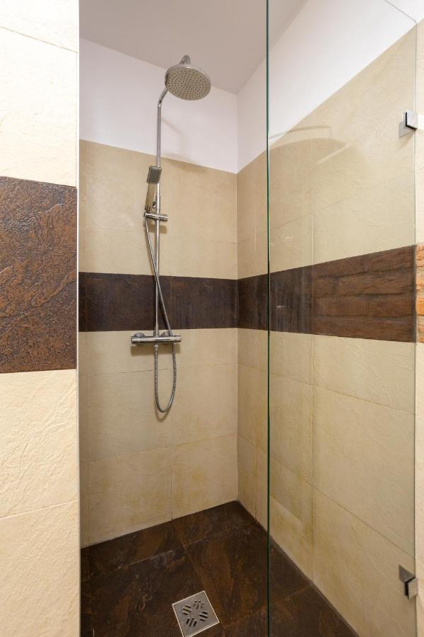 Nightingale Luxury Apartment بودابست المظهر الخارجي الصورة